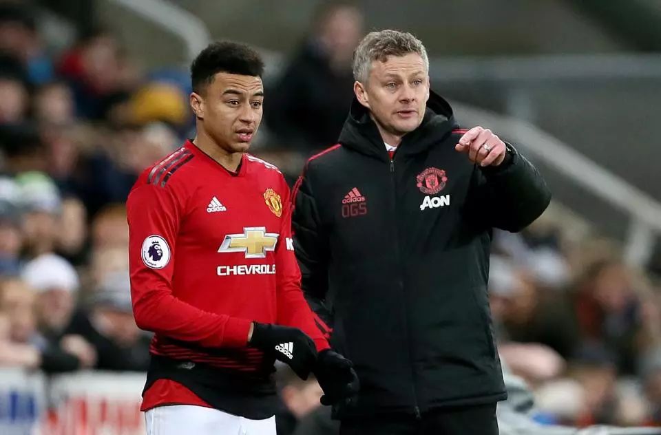 更是历史与 更是历史与